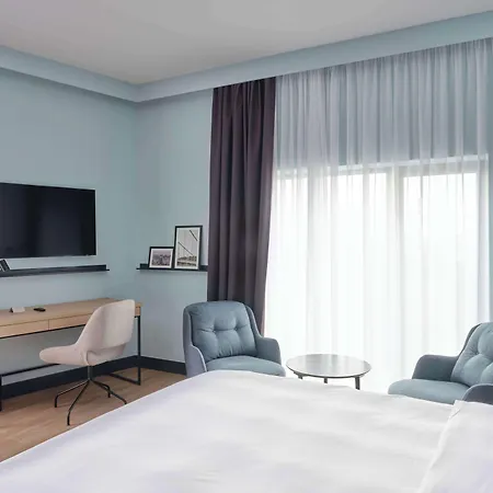 Radisson Budapart 4*