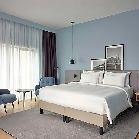 Hotel Radisson Budapart 4*
